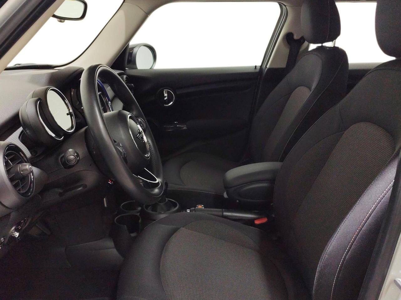 MINI Mini Cooper Baker Street 5 Porte