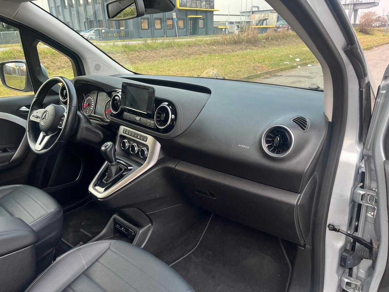 Mercedes-benz Classe T 180d