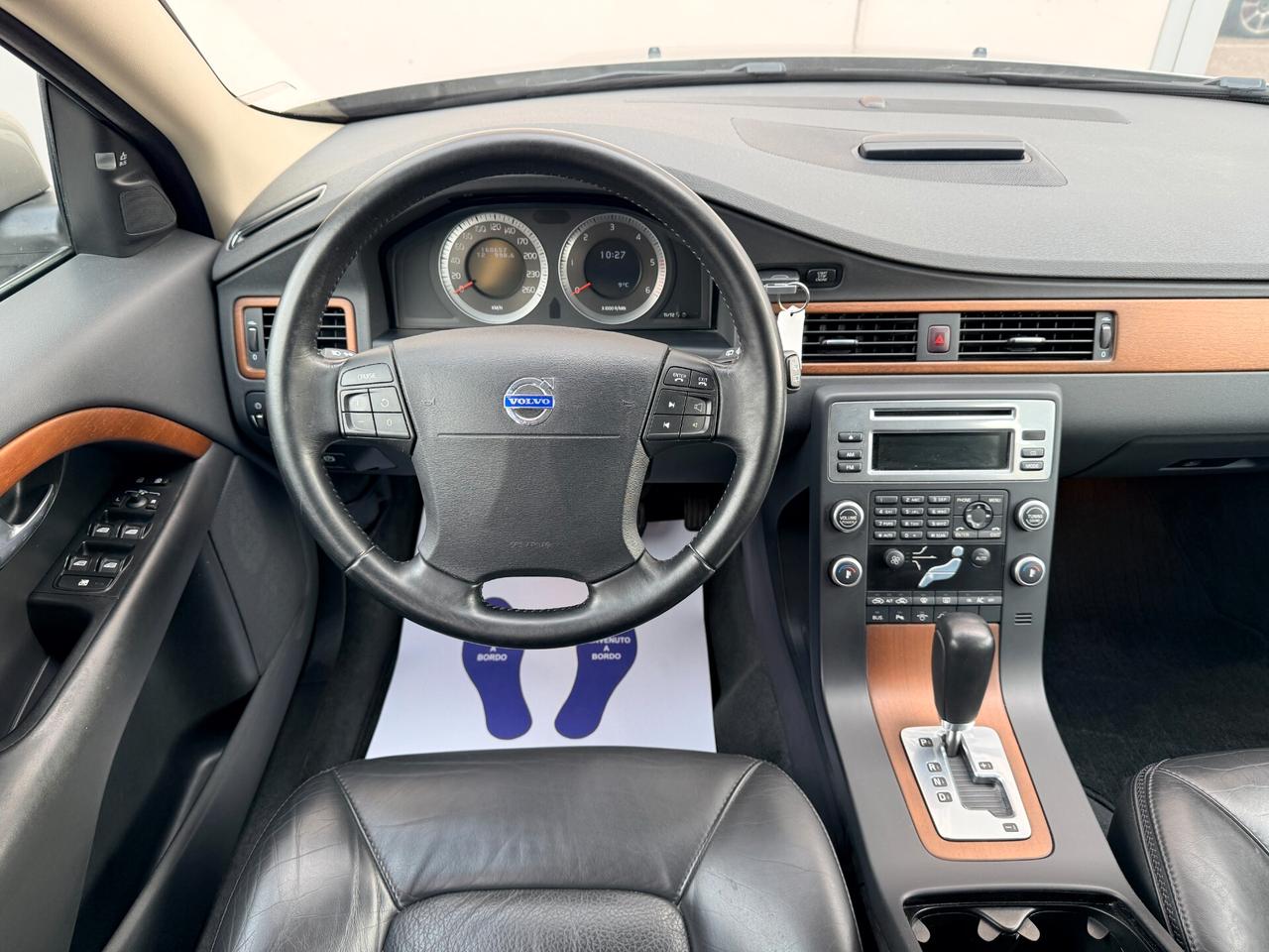 Volvo XC 70 XC70 D5 AWD Summum