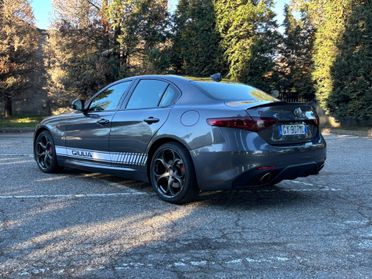 Alfa Romeo Giulia VELOCE