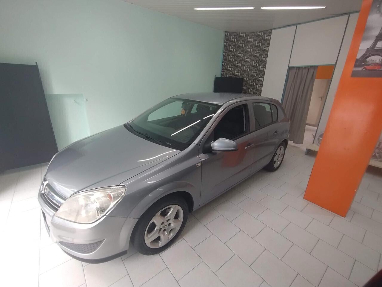Opel Astra METANO solo 95.000KM