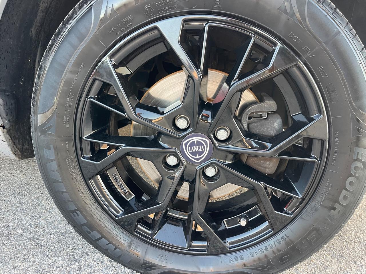 LANCIA YPSILON 1.4 8V FULL TETTO IN VETRO MY07