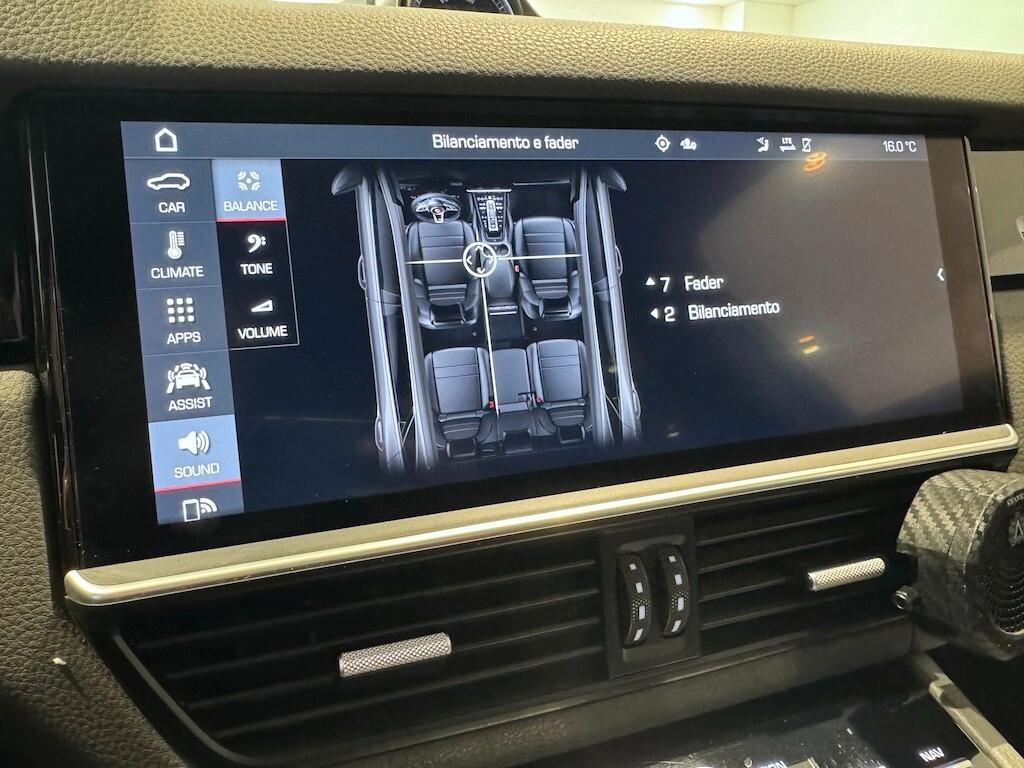 Porsche Cayenne 3.0 V6