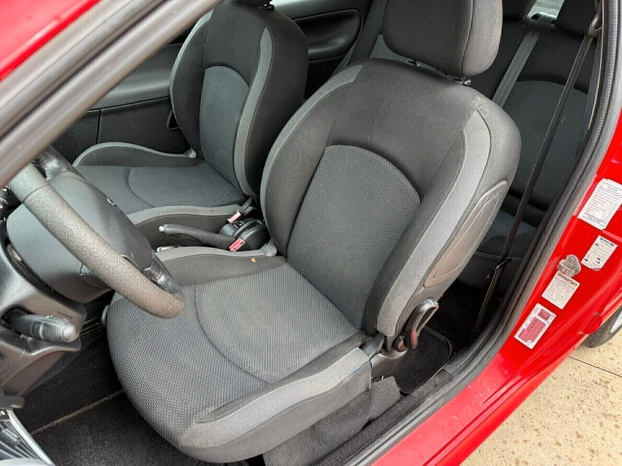 Peugeot 206 Plus 1.1 60CV neo-pat