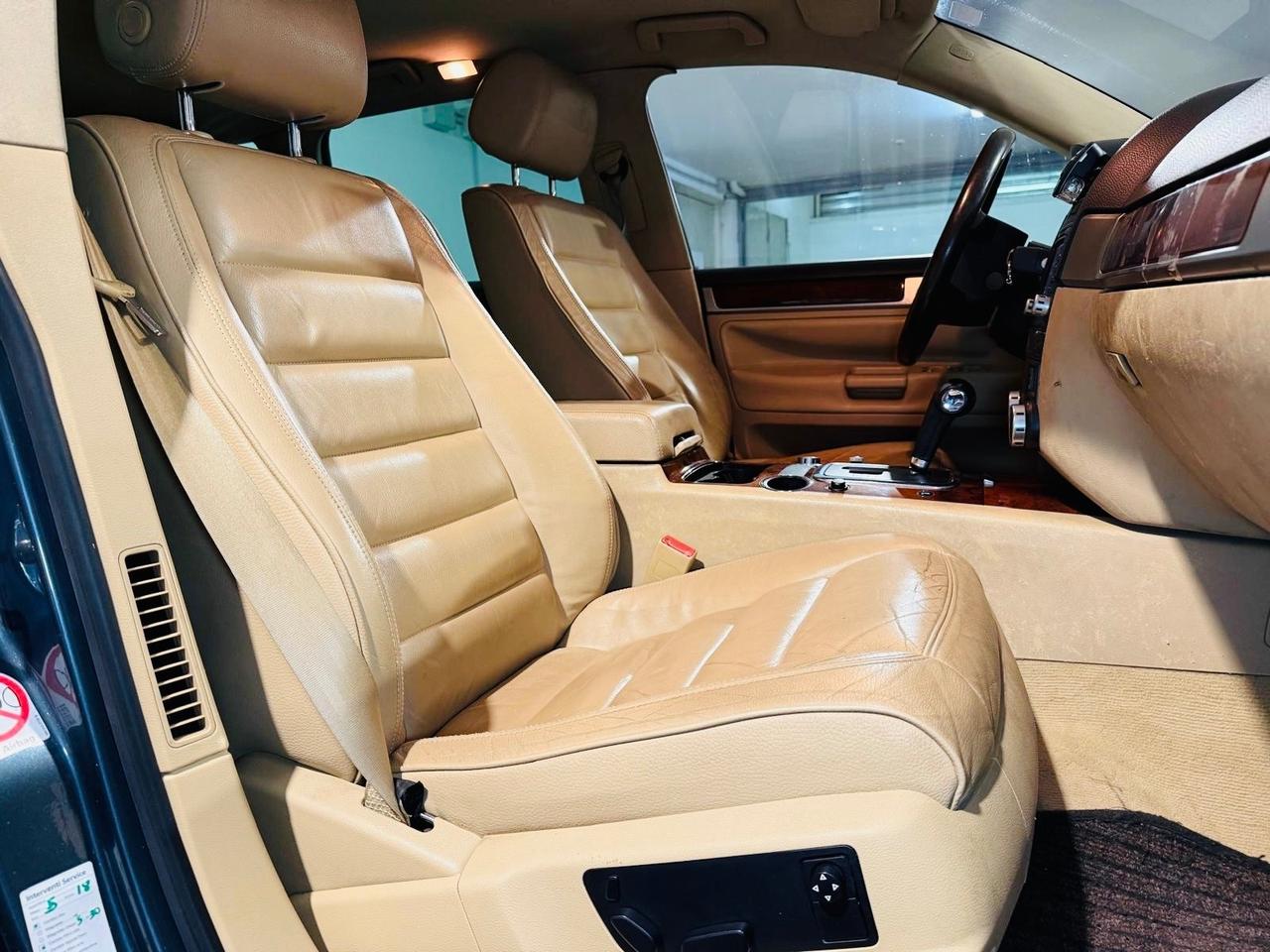 TOUAREG 2.5 TDI 4X4*175 CV*AUTOMATICA*