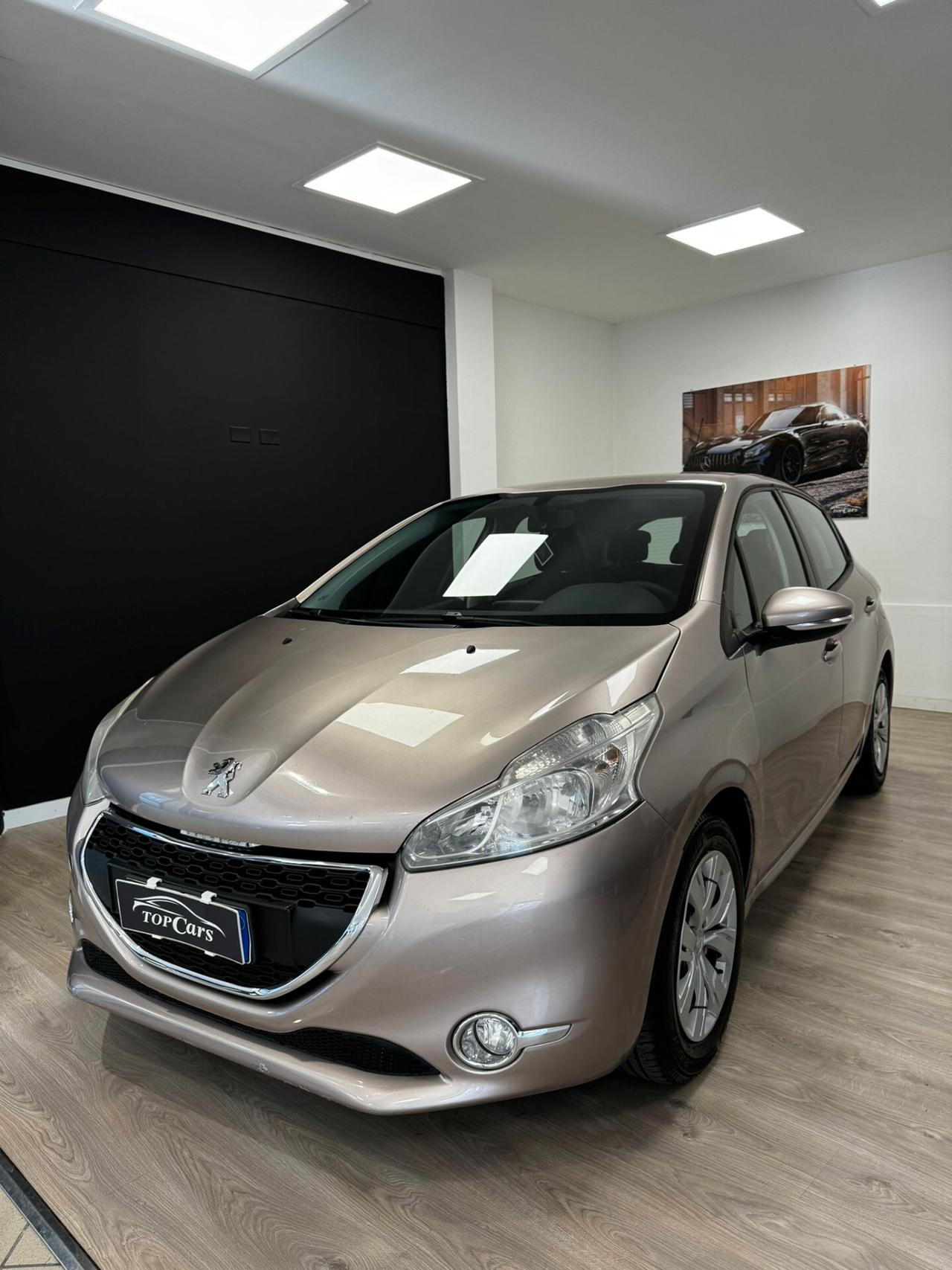 Peugeot 208 1.4 HDi 68 CV 5 porte Active