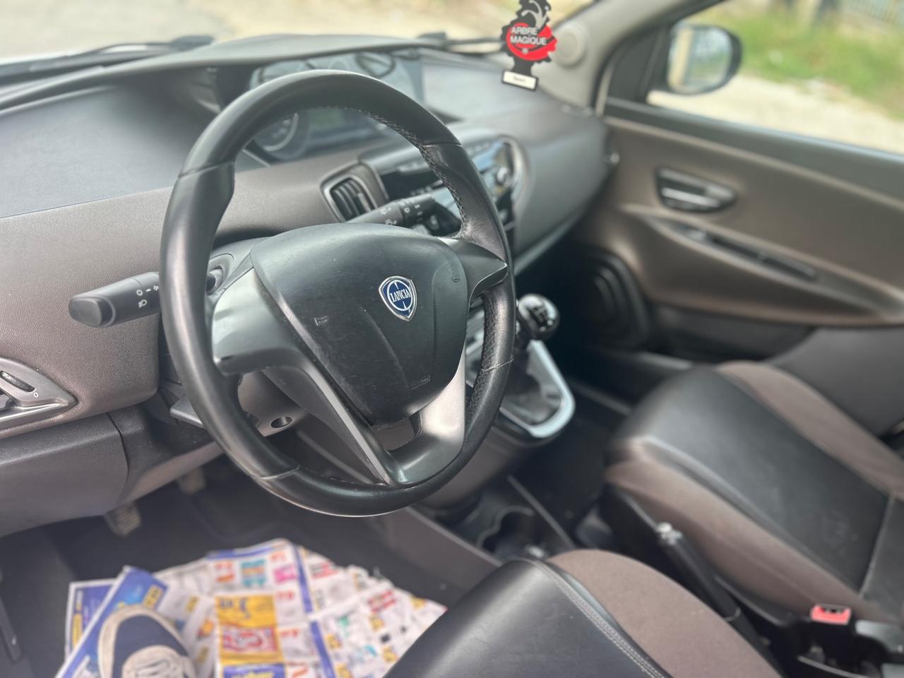 Lancia Ypsilon 1.3 MJT 16V 95 CV 5 porte S&S Platinum