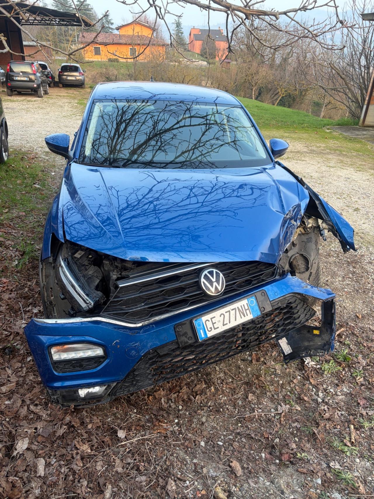 Volkswagen T-Roc 1.0 TSI 2021 INCIDENTATO