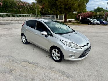 Ford Fiesta Diesel titanium 1.4 TDCi NEOPATENTATI