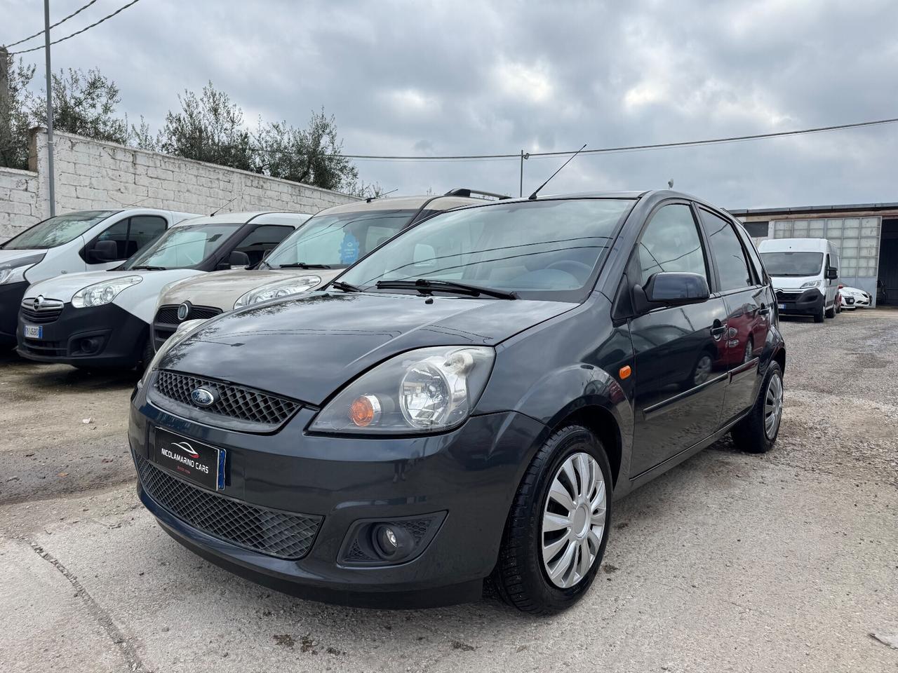 Ford Fiesta 1.4 TDCi 5p. Titanium