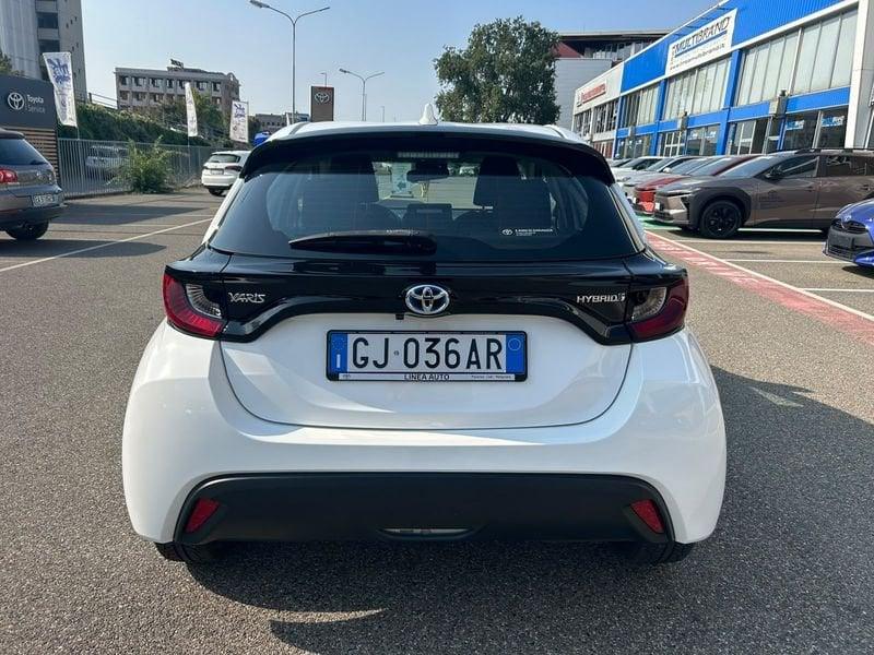Toyota Yaris Hybrid Active MY21
