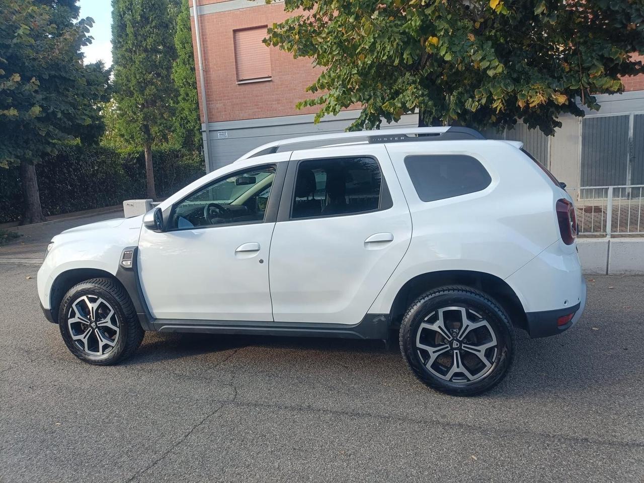 Dacia Duster TDI 4X4 (IN ARRIVO) PRESTIGE FULL OPTIONAL-2018 KM 95000-UNICO PROPRIETARIO-TAGLIANDATA