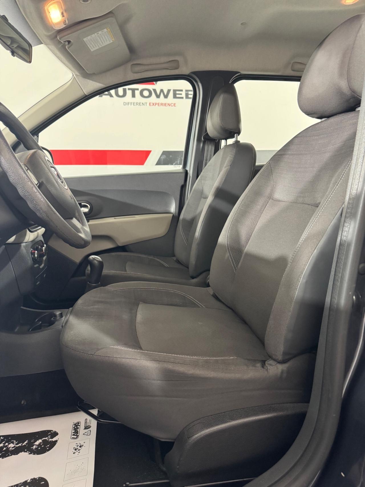 Dacia Lodgy 1.2 TCe 115CV 7 posti Lauréate