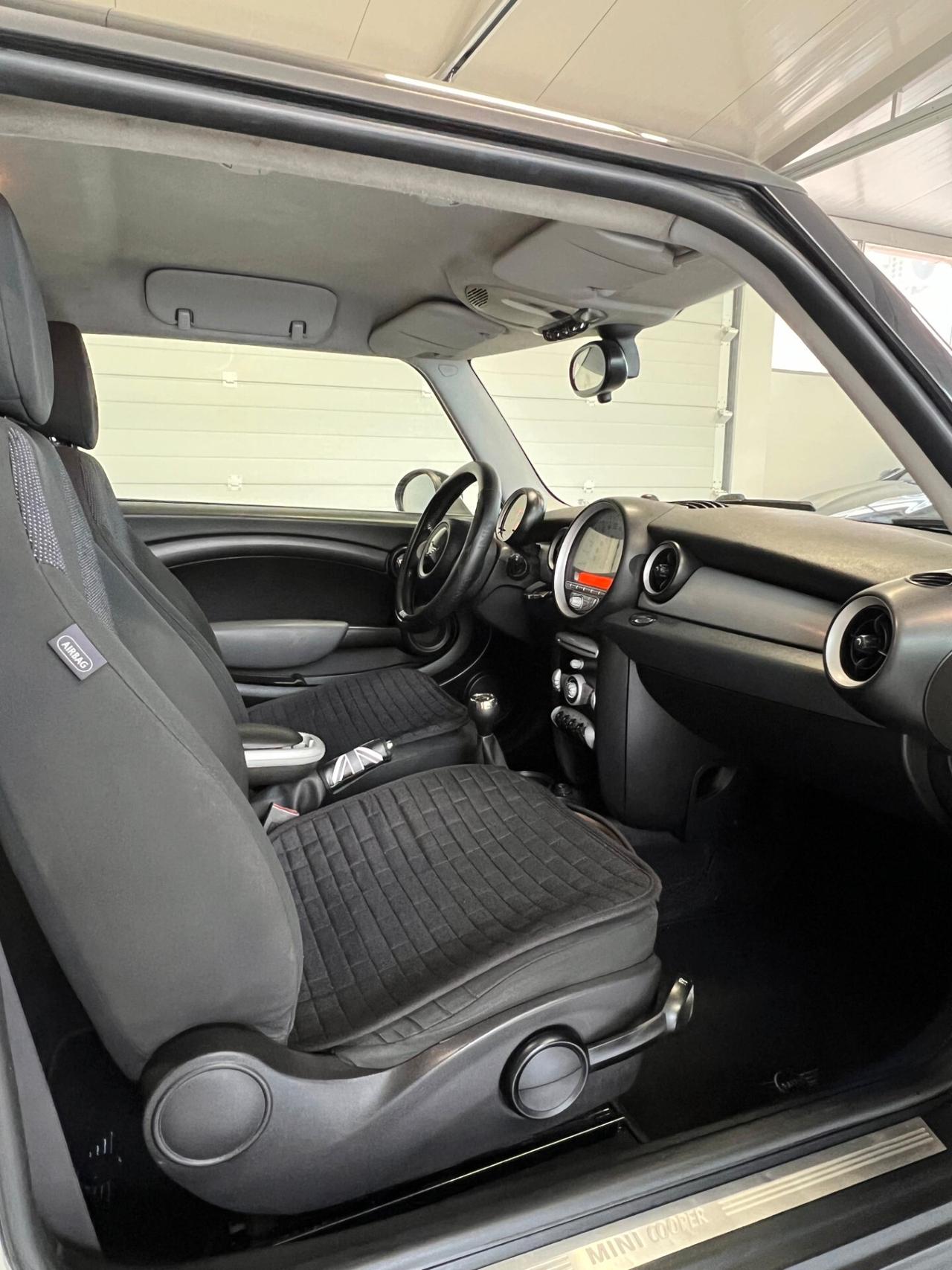 Mini 1.6 16V Cooper D