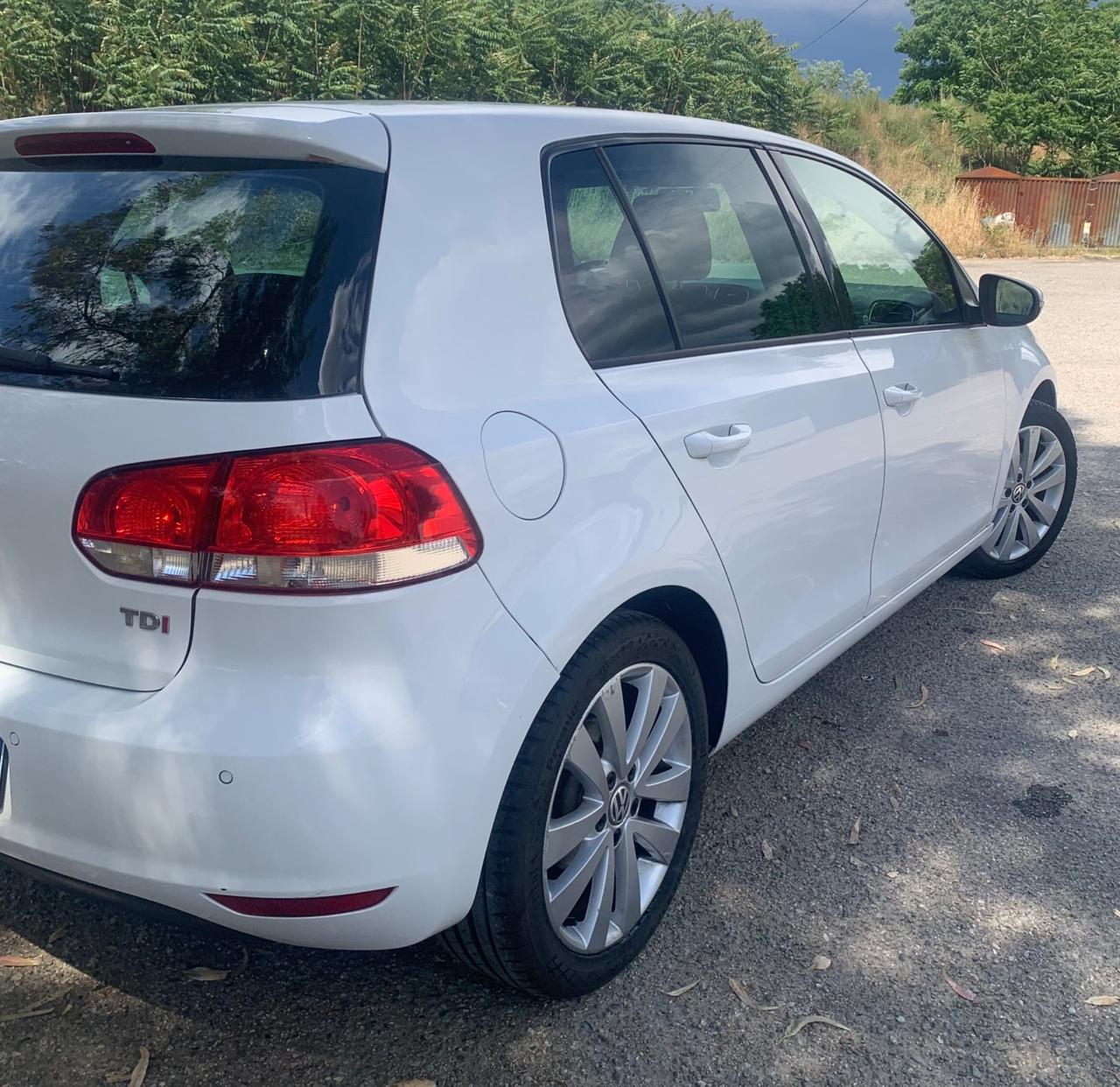 Volkswagen Golf Business 1.6 TDI DSG 5p. Highline