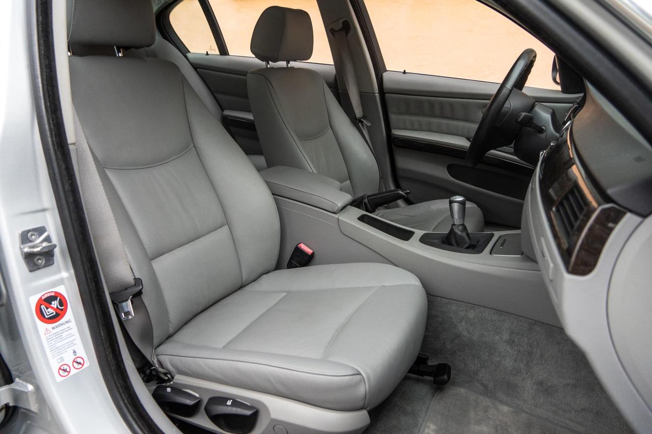 BMW 335 i xDrive 306CV KIT BMW PERFORMANCE CAMBIO MANUALE