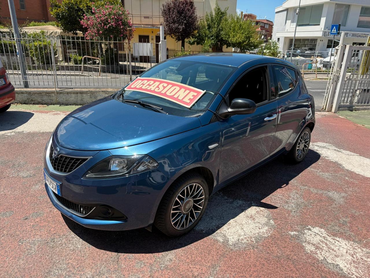 Lancia Ypsilon Hybrid 70cv *CARPLAY