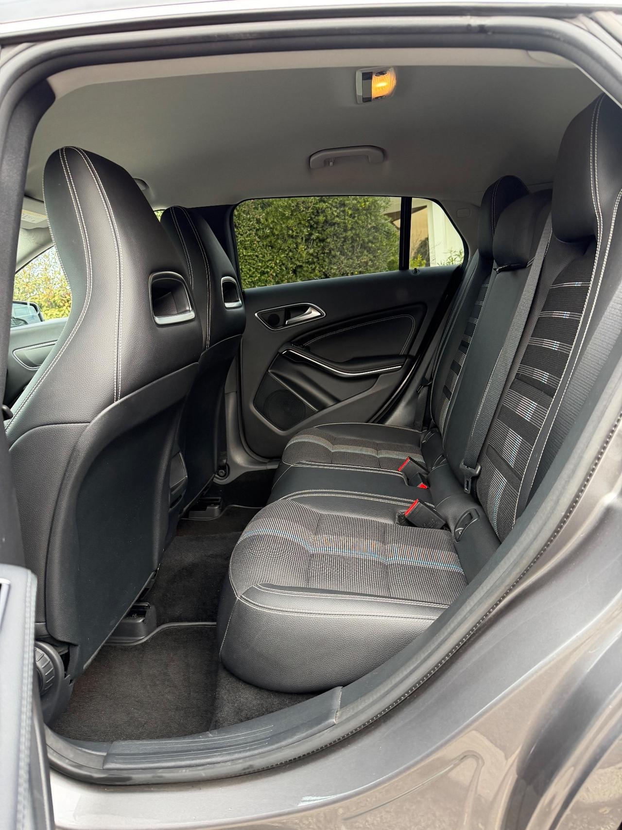 Mercedes-benz CLA 180 d S.W. Automatic Premium