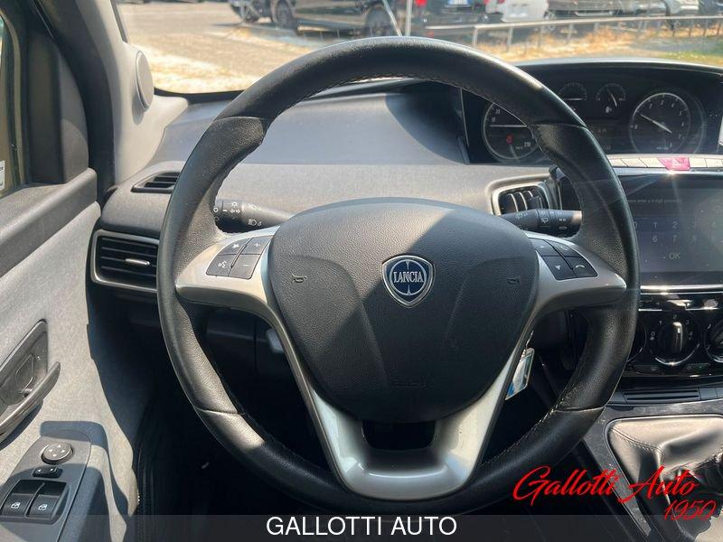 Lancia Ypsilon 1.0 FireFly 70cv Hybrid Gold