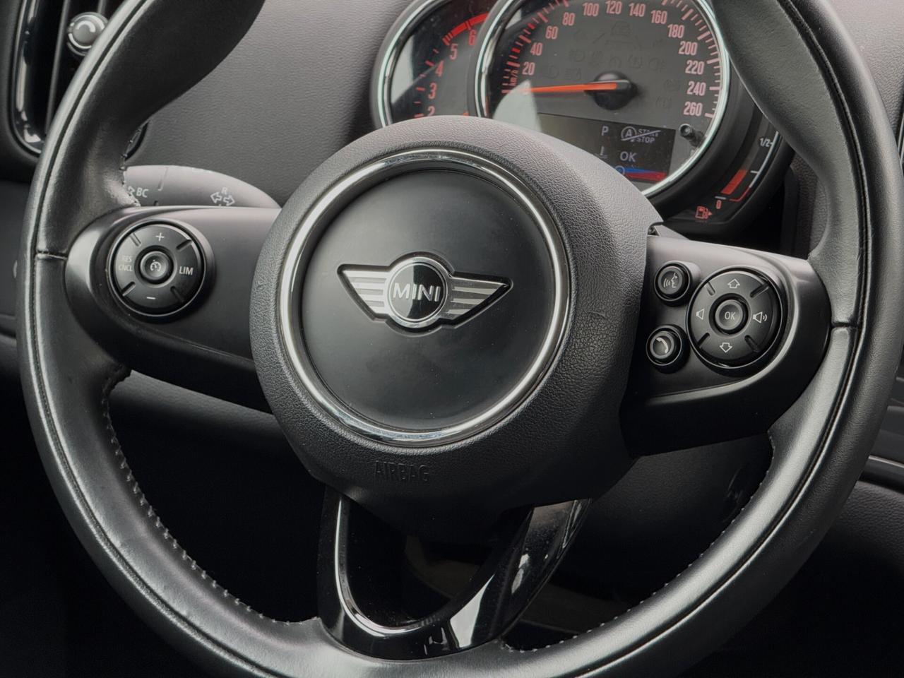 MINI Cooper D Countryman 2.0 D Hype ALL4 150CV