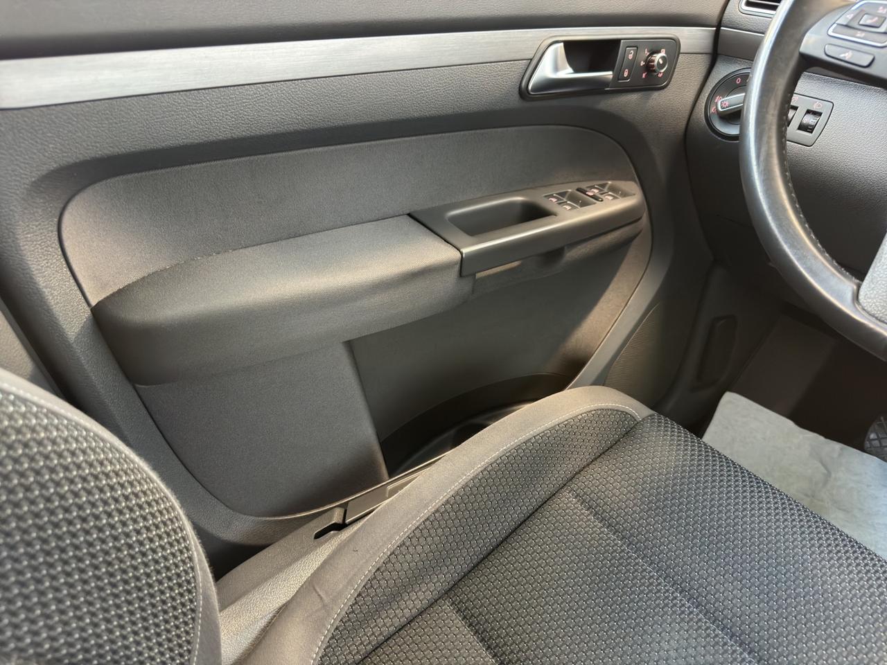 Volkswagen Touran 1.6 TDI Comfortline