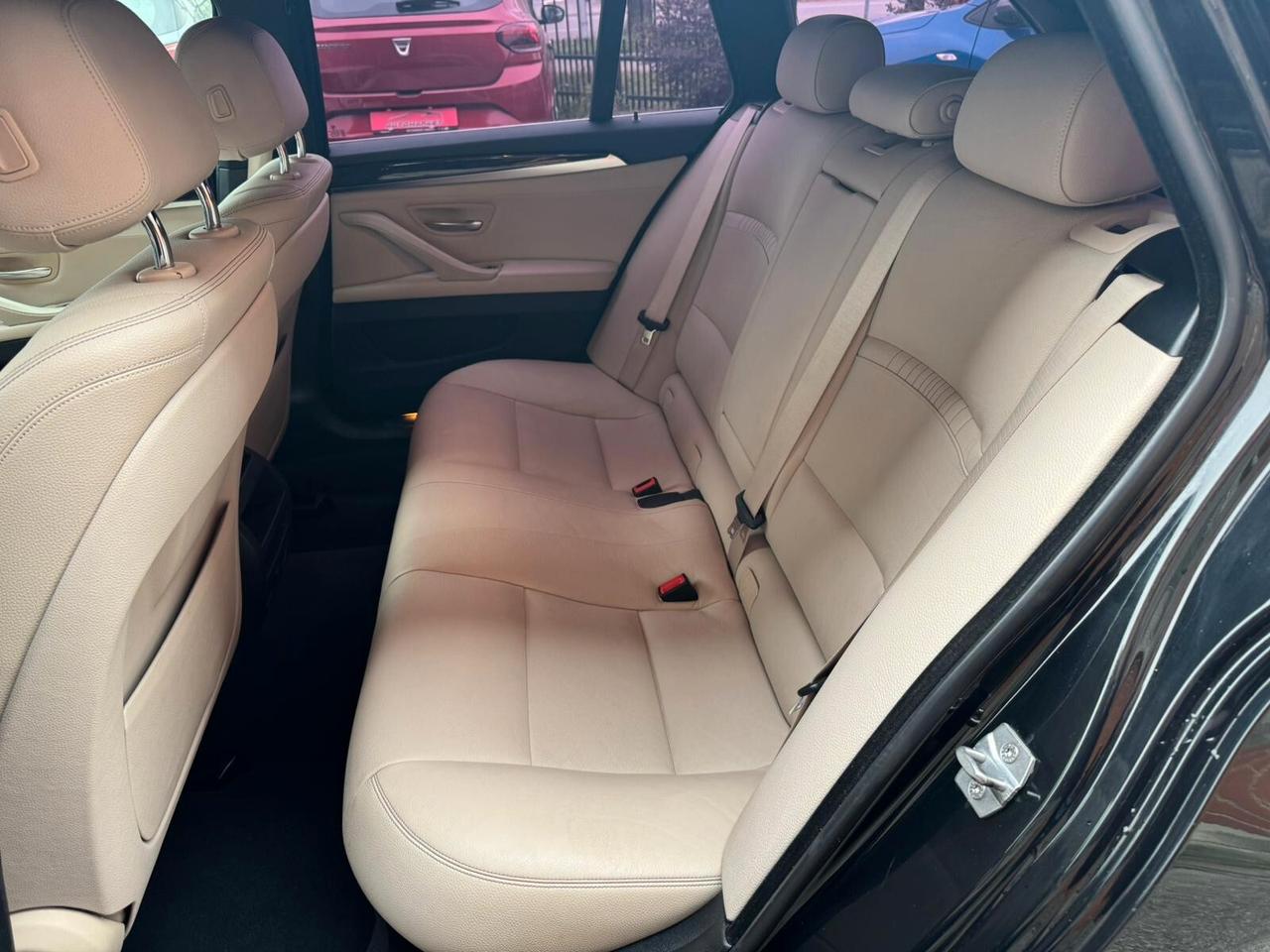 Bmw 520 520d Touring Luxury aut.