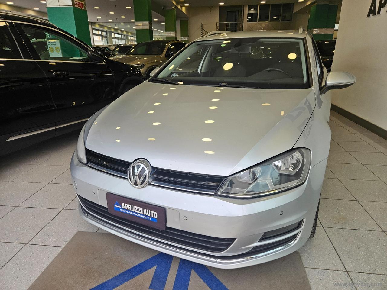 VOLKSWAGEN Golf Variant 1.6 TDI 110 CV DSG Bus. BMT