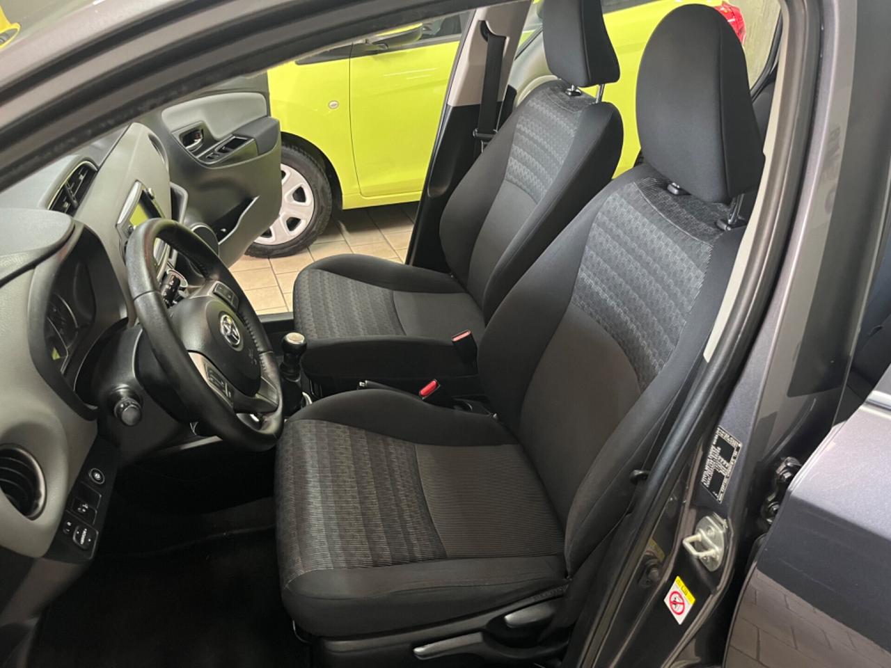 Toyota Yaris 1.0 gpl red edition full 2016