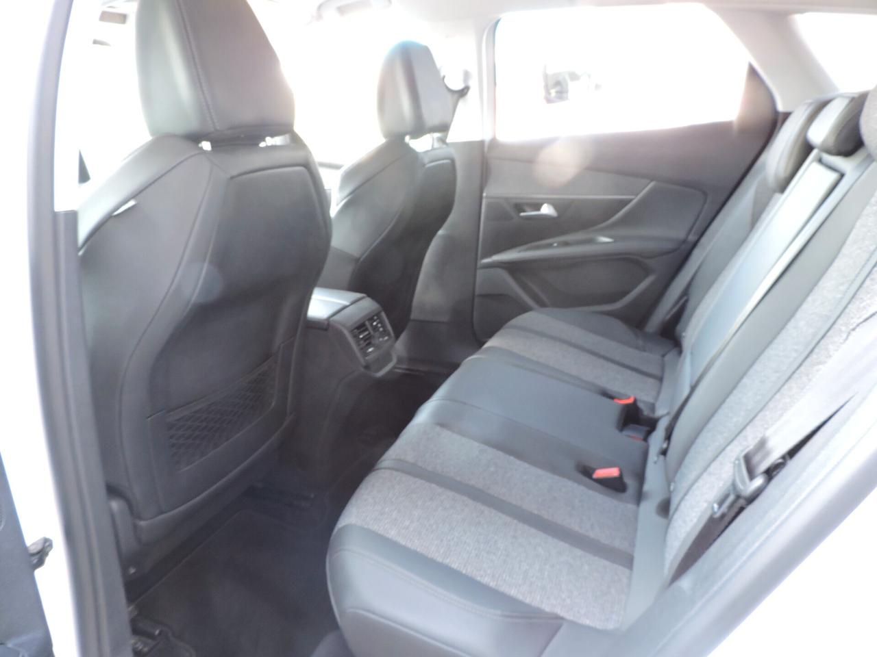 Peugeot 3008 BlueHDi 130 S&S EAT8 GT Line