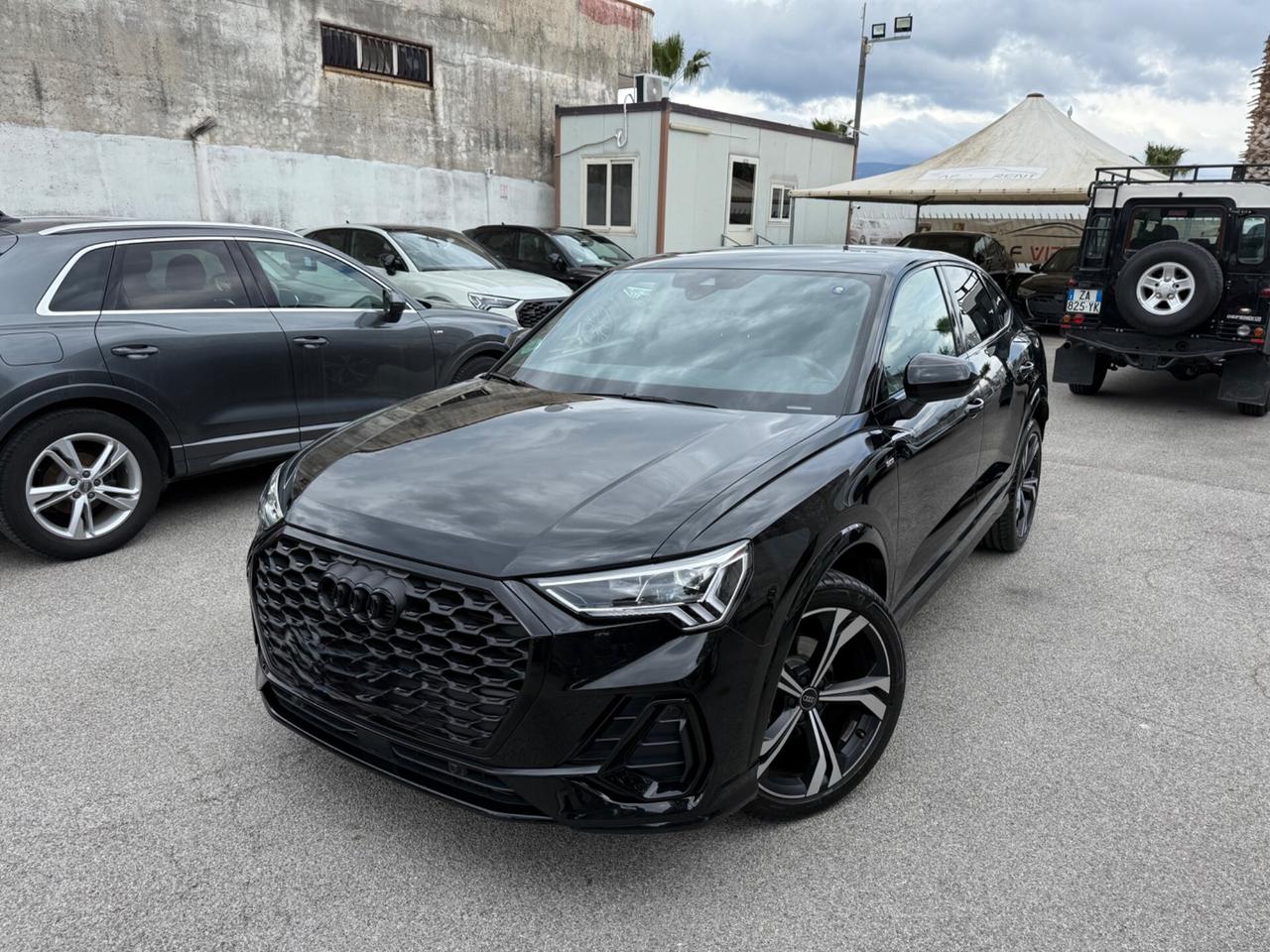 Audi Q3 SPB 2.0 TDI 35 S LINE - BLACK EDITION