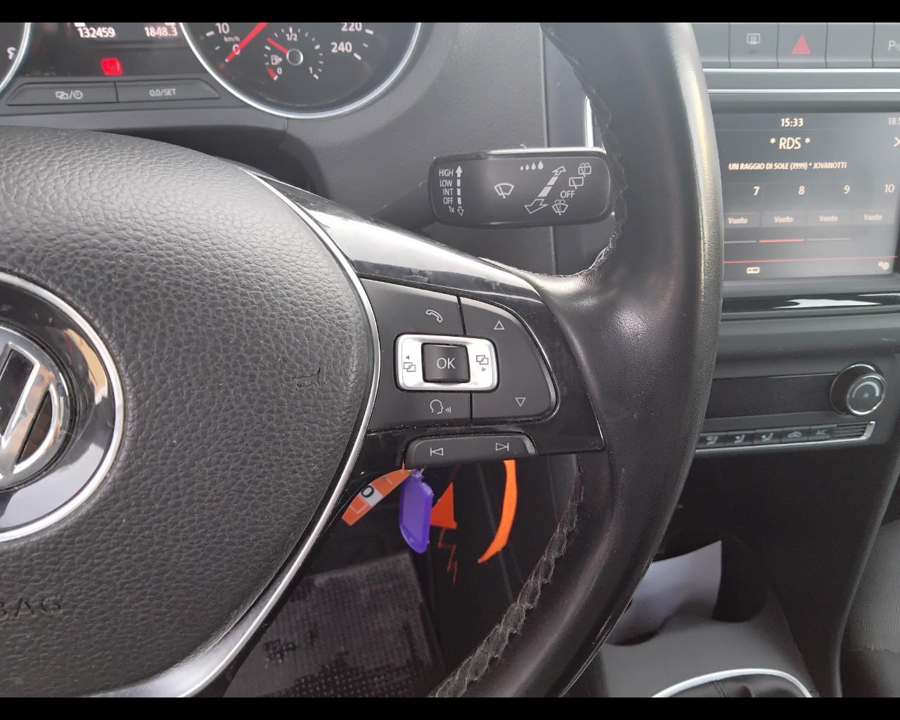 VOLKSWAGEN Polo V 2014 - Polo 5p 1.0 mpi Comfortline 75cv