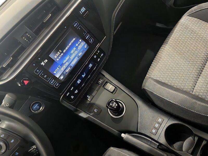 Toyota Auris 1.8 Hybrid Style