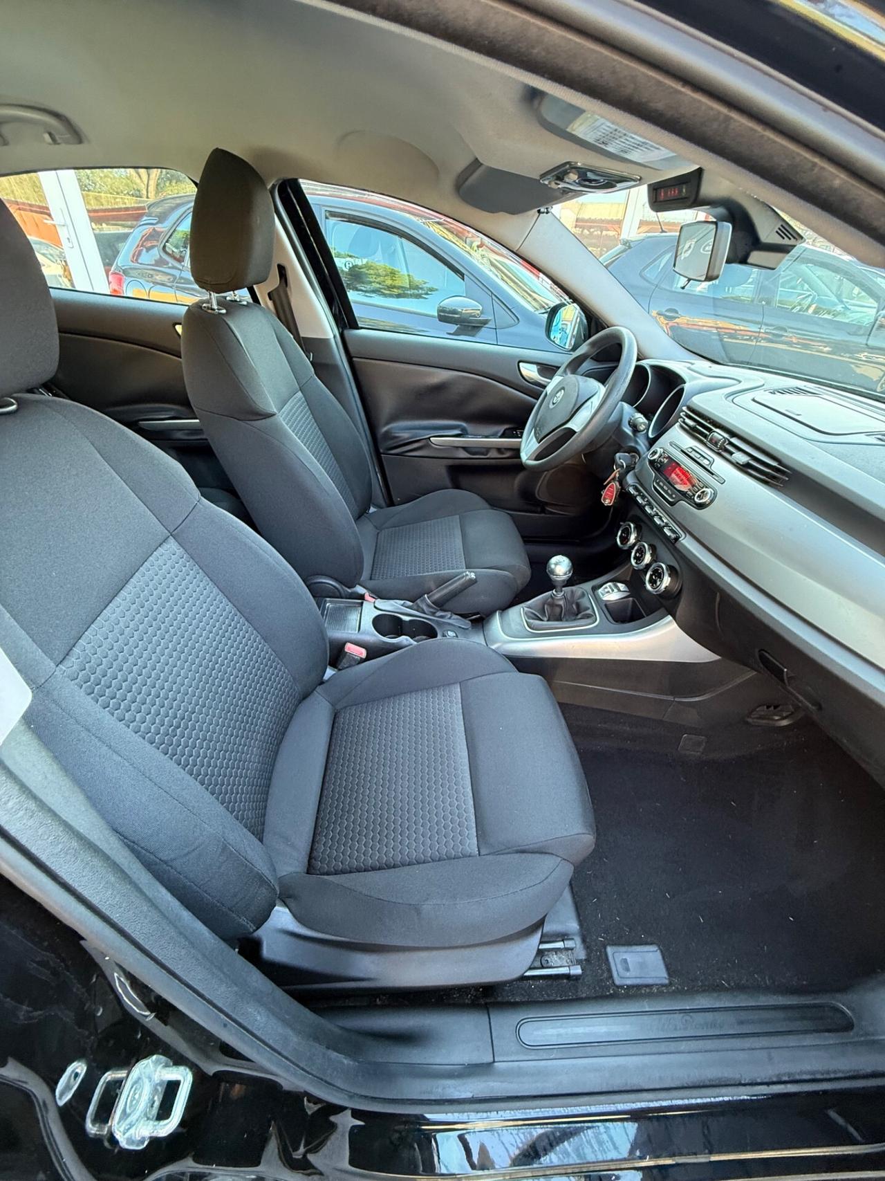 Giulietta 1.4 Turbo 120 CV Distinctive/garanzia/rate