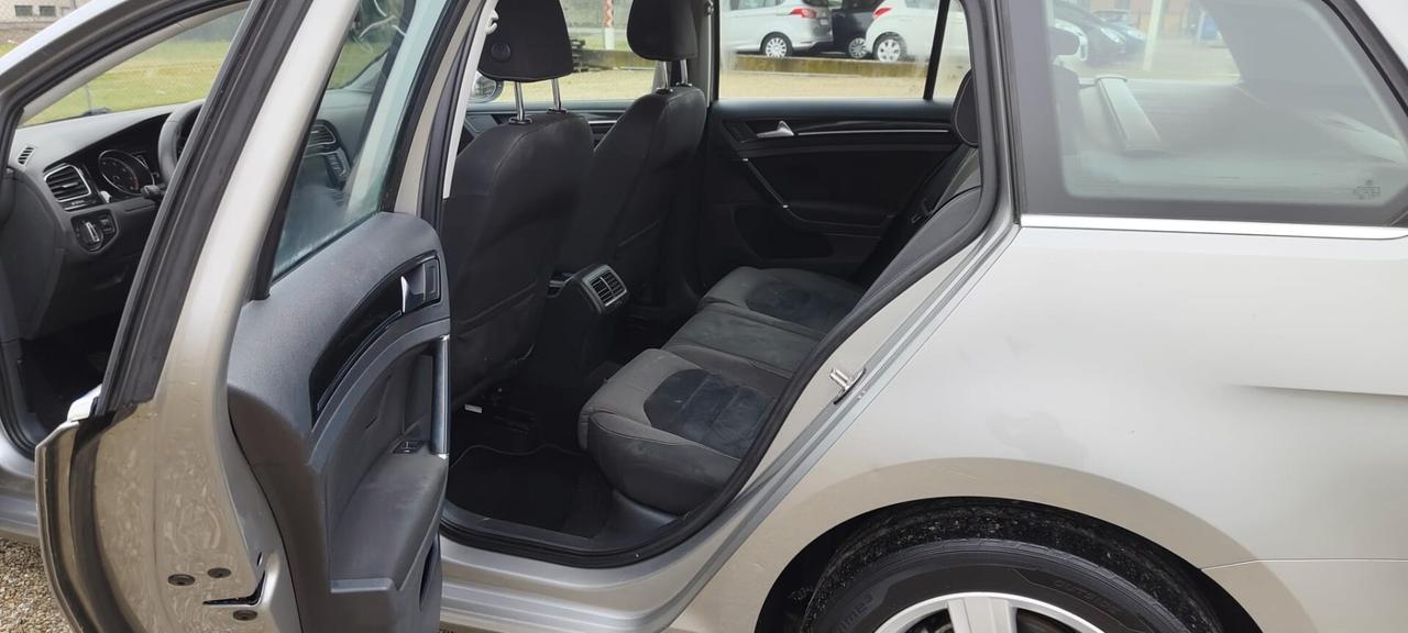 Volkswagen Golf Variant 1.4 TGI Executive 4 Free BlueMotion