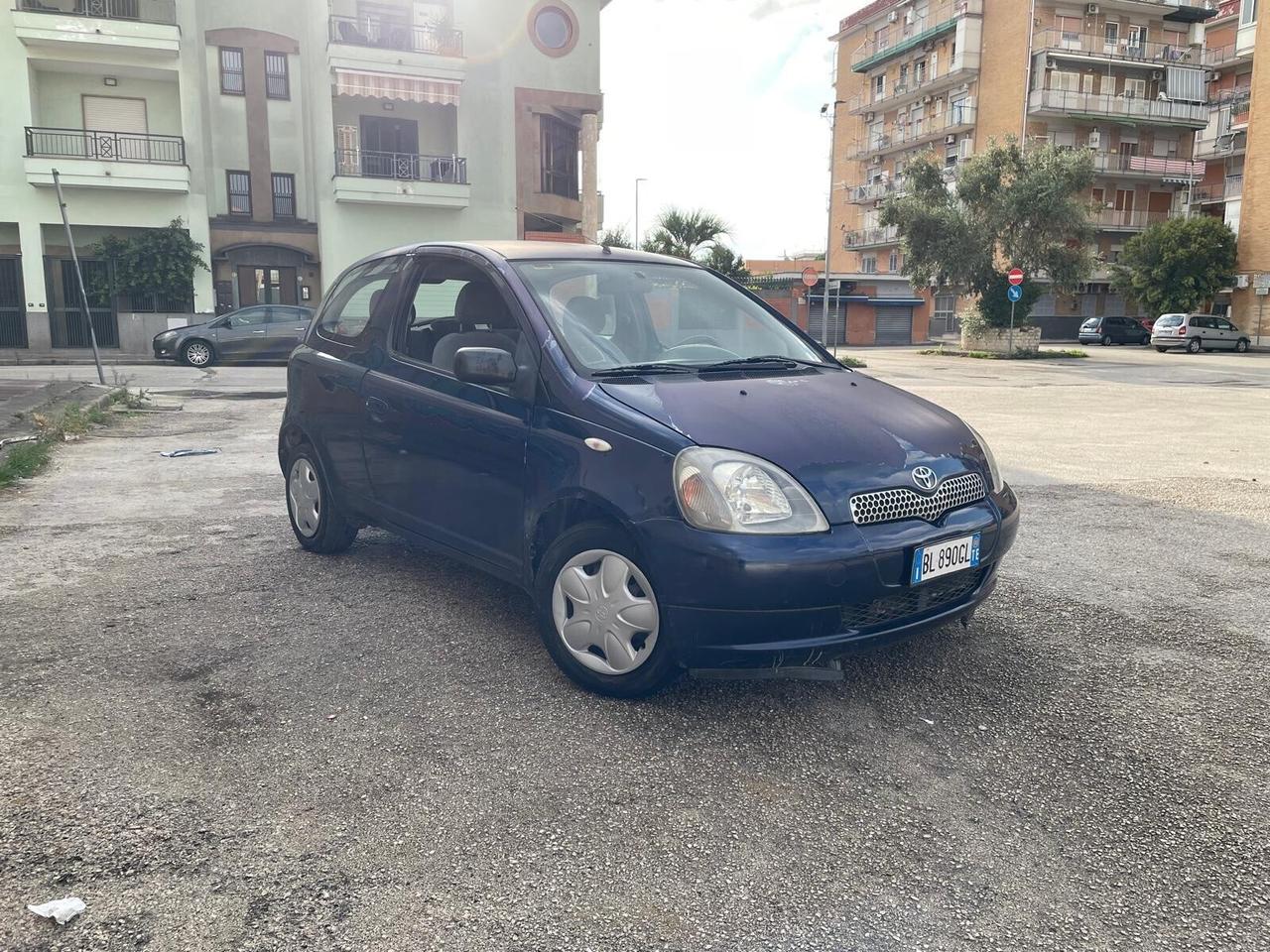 Toyota Yaris 1.0i 16V cat 3 porte