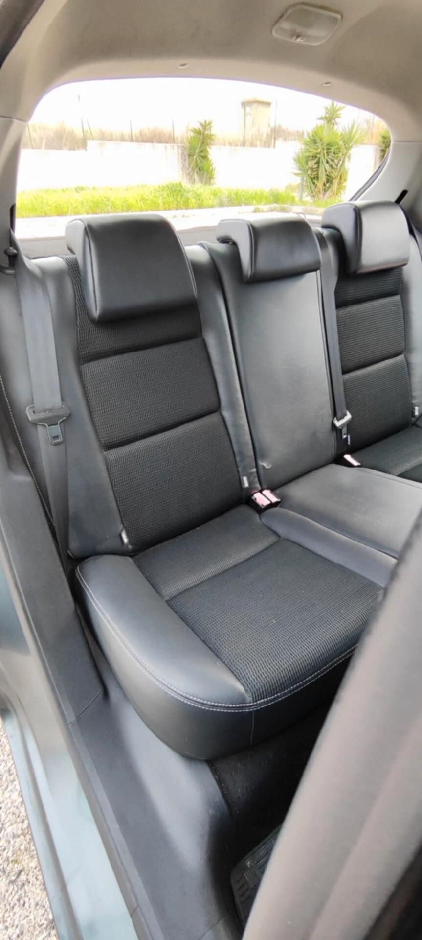 Peugeot 207 1.6 8V HDi 93CV 5p. Allure