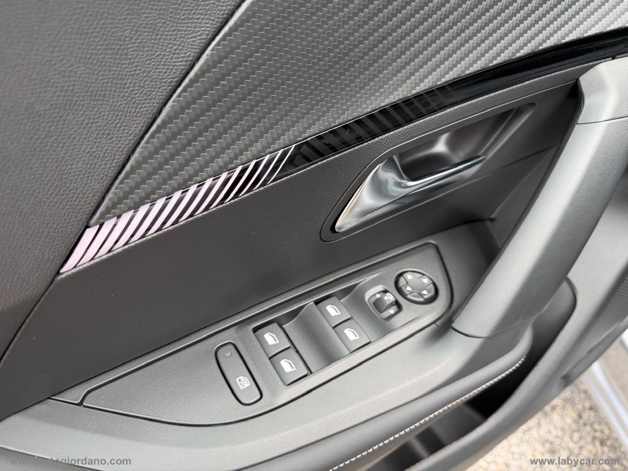 PEUGEOT 2008 Hybrid 136 e-DCS6 Allure