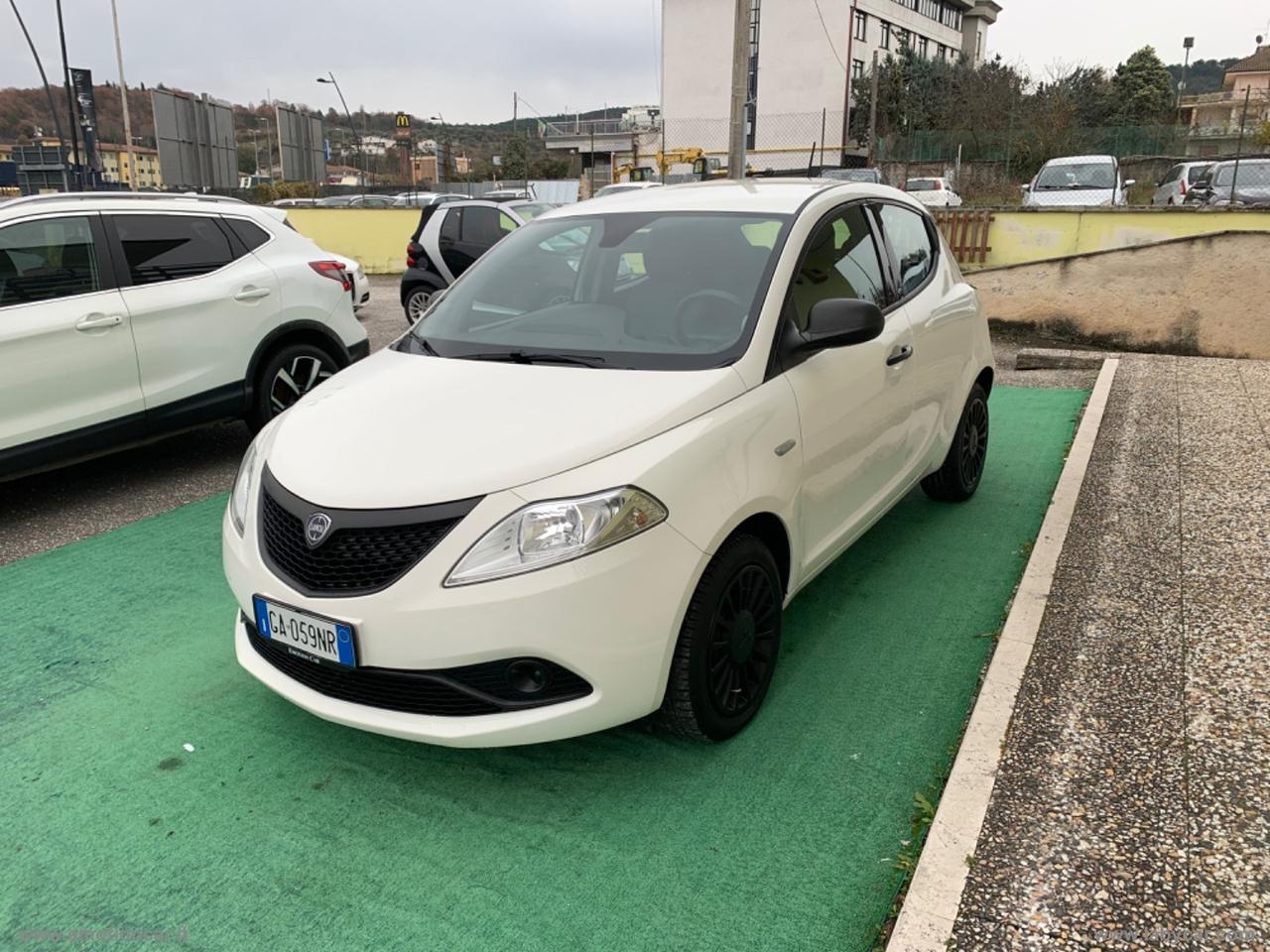 LANCIA Ypsilon 1.2 69 CV 5p. S&S Platinum - 2020