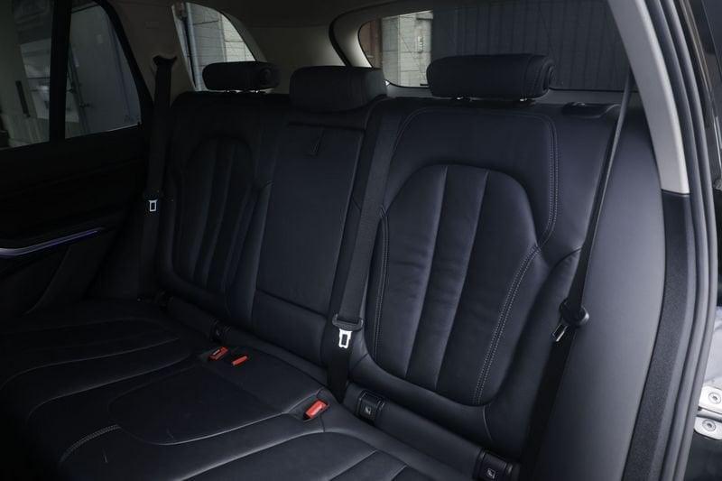 BMW X5 BMW X5 xDrive 30d MH48V Business autom. 210KW ANNO 2022