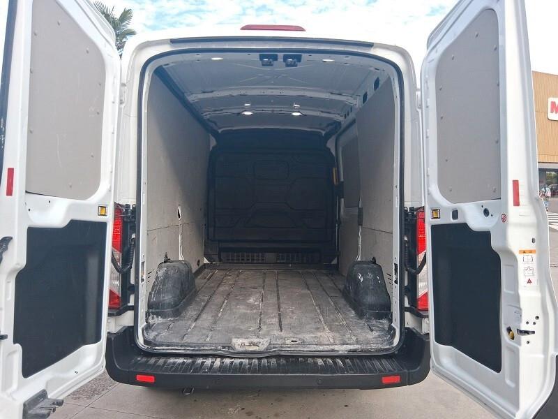 Ford Transit 350 2.0TDCi EcoBlue MHEV 130CV PM-TM Trend (526)