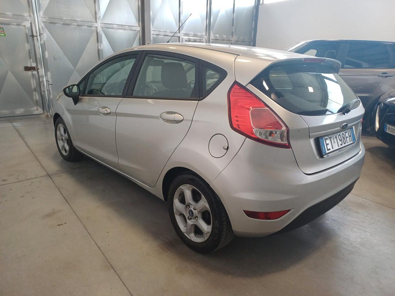 Ford Fiesta 1.5 TDCi 75CV 5 porte Titanium