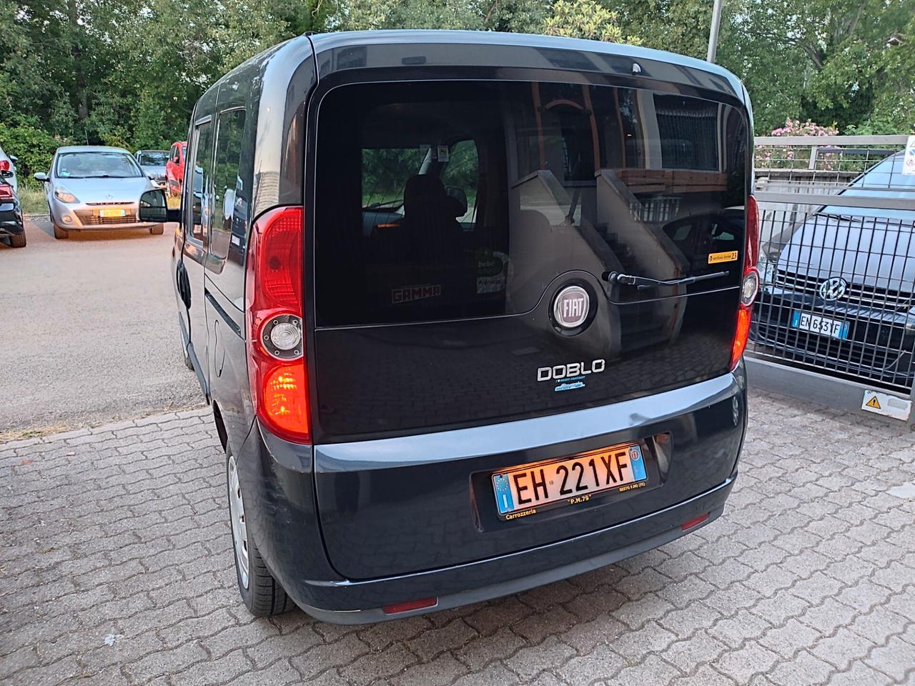 FIAT DOBLO 2011 A METANO DI CASA 1.4T-JET STUPENDO