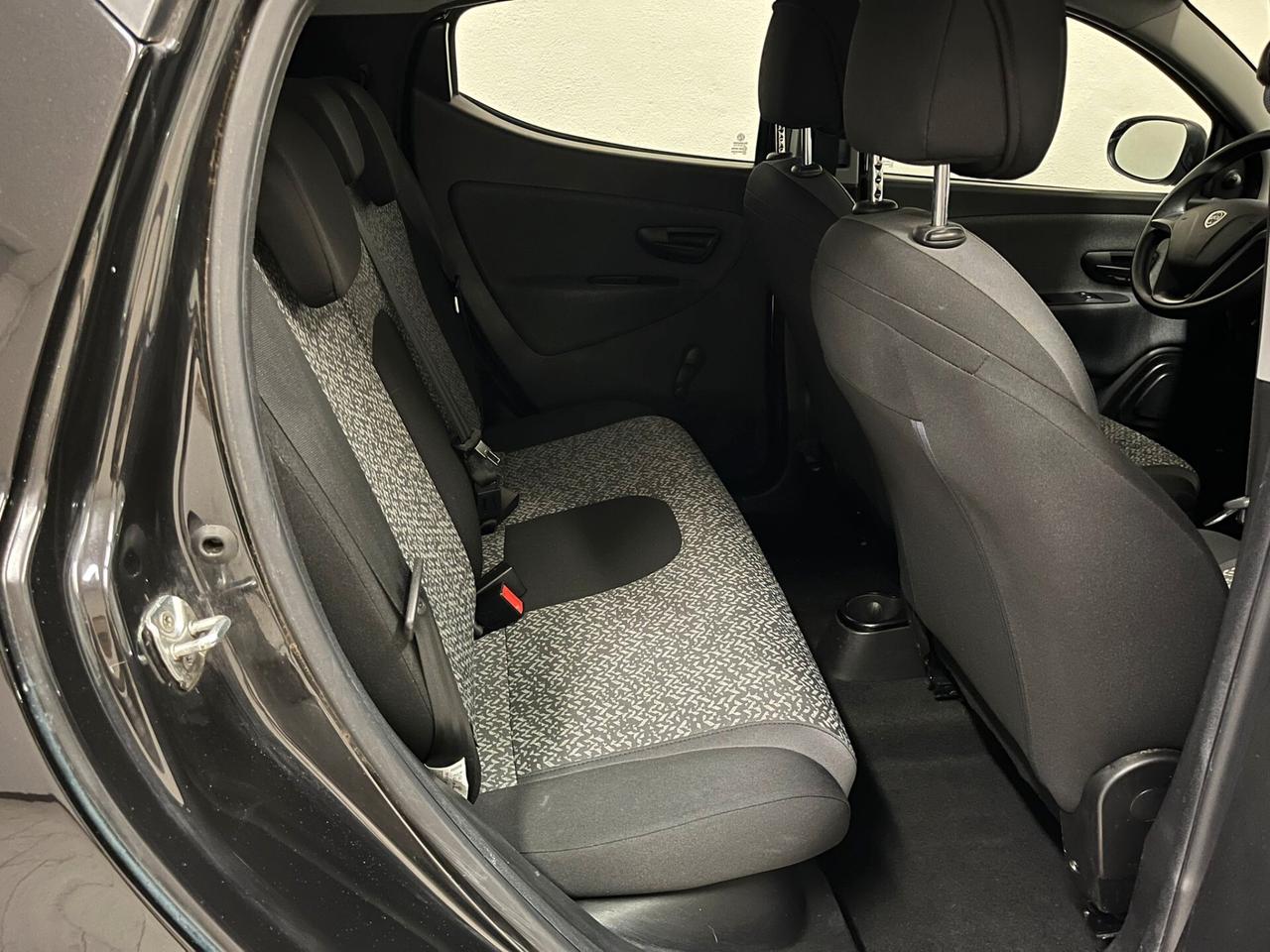 Lancia Ypsilon 1.2 69 CV 5 porte S&S Elefantino Blu