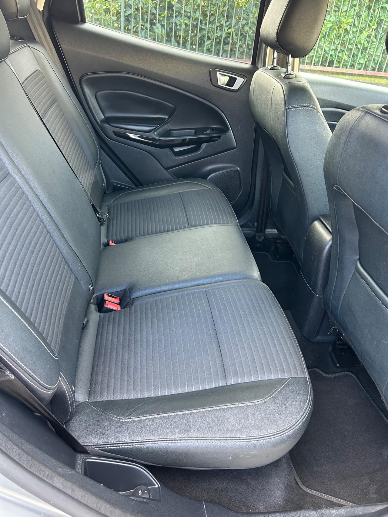 Ford EcoSport 1.5 Ecoblue 95 CV ST-Line Black 2020