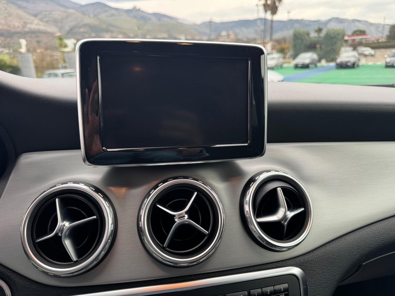 Mercedes-benz GLA 200 CDI Automatic Premium