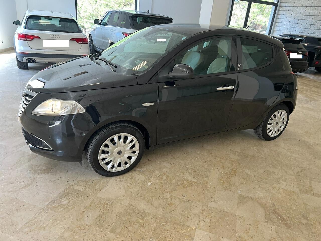 Lancia Ypsilon 1.3 MJT 16V 95 CV 5 porte S&S Gold