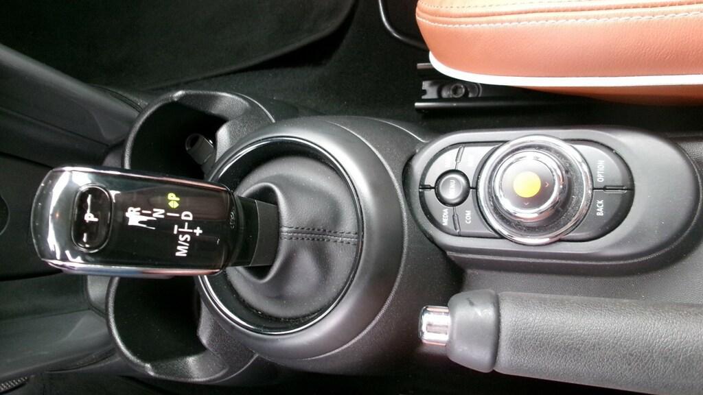 Mini Cooper 1.5 TwinPower Turbo Cooper Hype