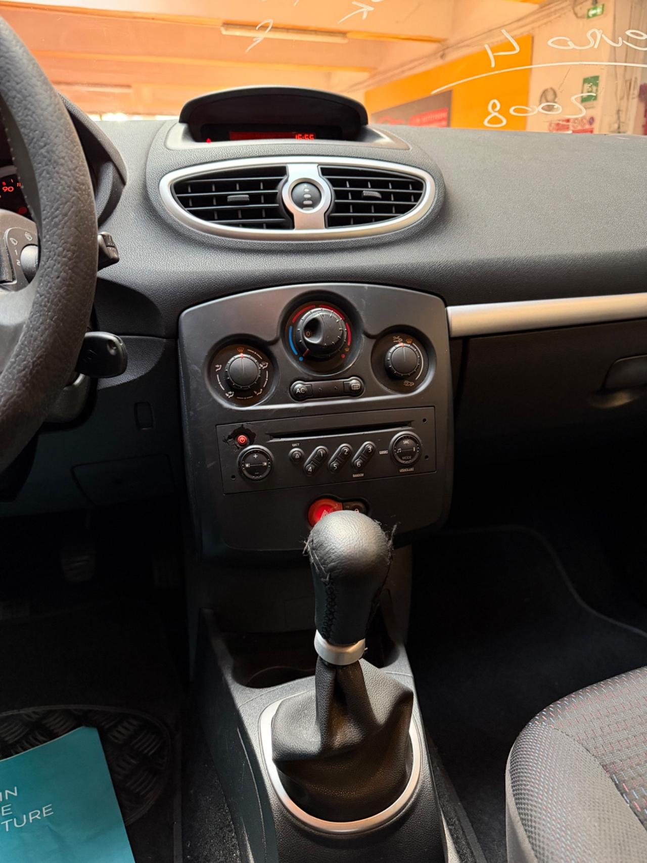 Renault Clio 1.2 Neopatentati Euro 4