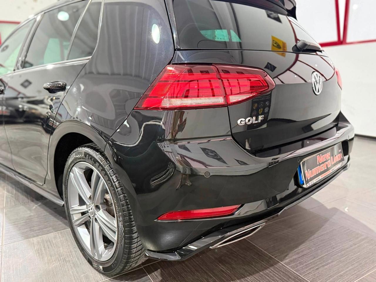 Volkswagen Golf 7.5 R-line 1.6 TDI 116cv 2019