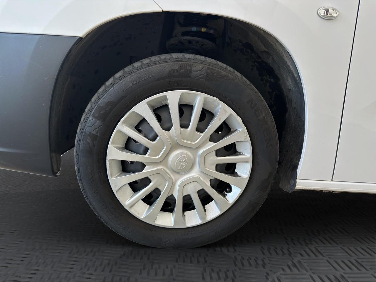 Toyota Proace City 1.5D 100cv S&S L1 D Comfort